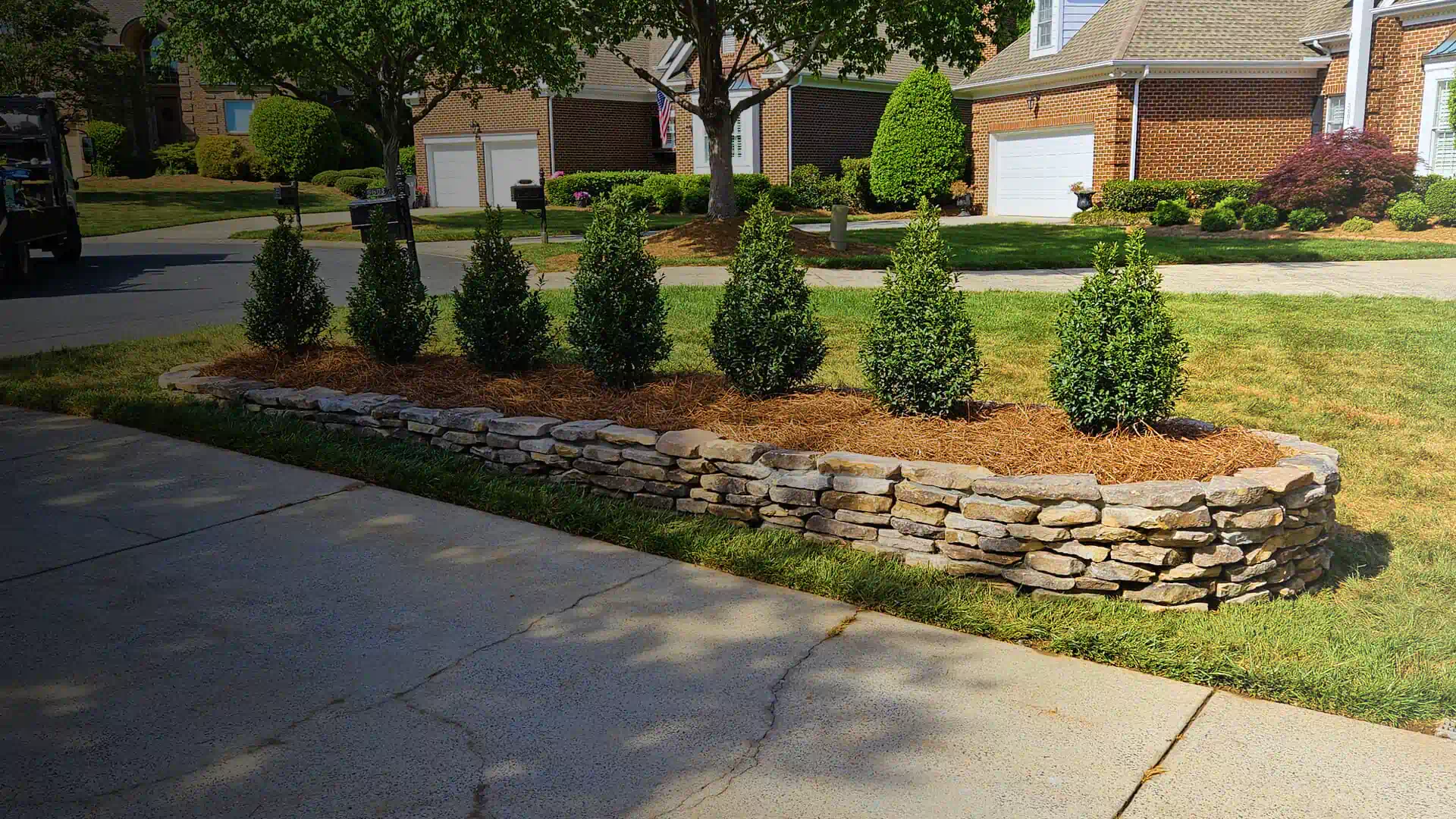 Landscaper in Charlotte, NC for Outdoor Projects (1)